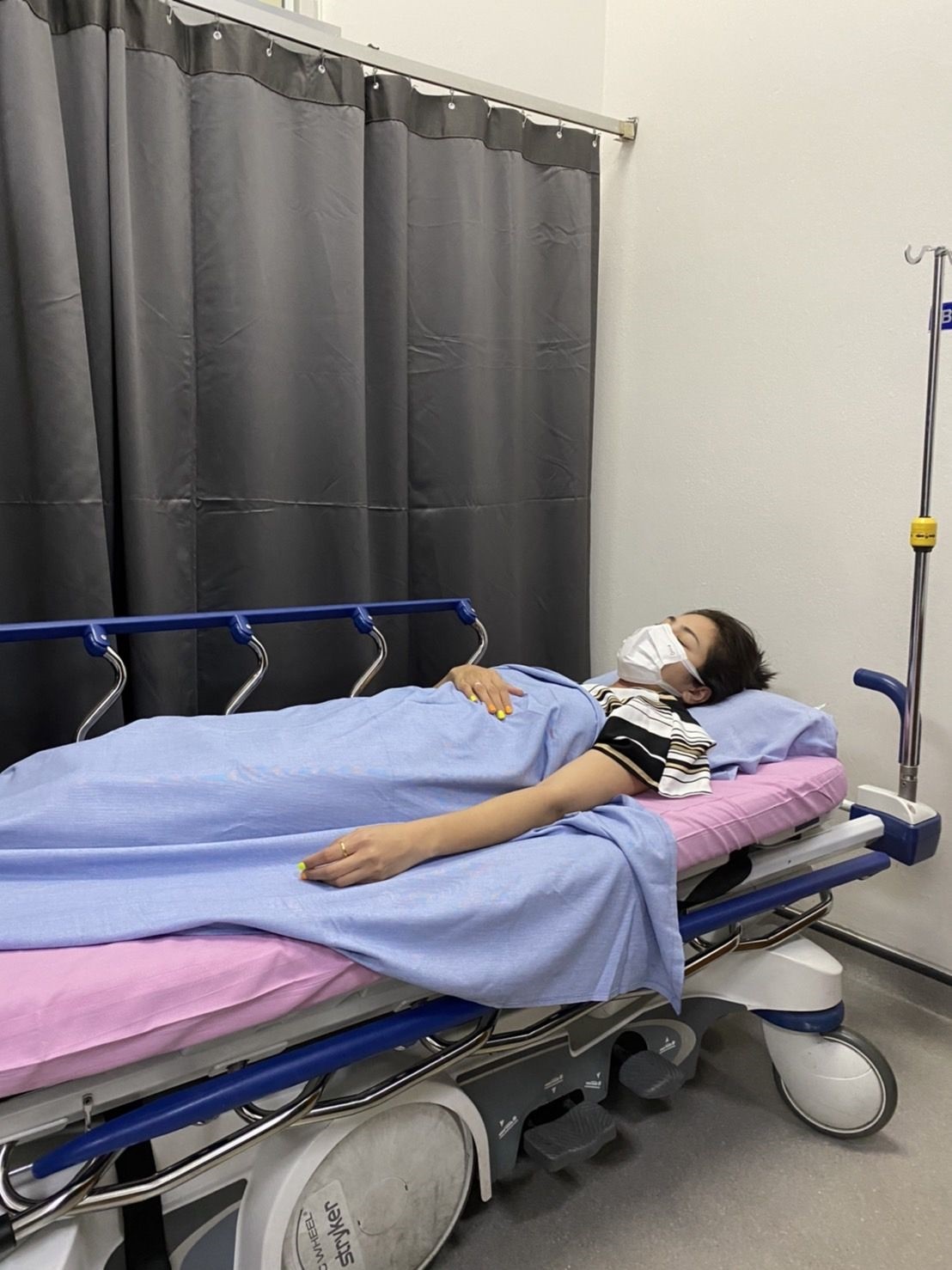 เเอ็ดมิทด่วน!! ฝ้าย สุภาพร เหตุเเพ้บาธบอมอย่างหนัก เเอ็ดมิทด่วน!! ฝ้าย สุภาพร เหตุเเพ้บาธบอมอย่างหนัก