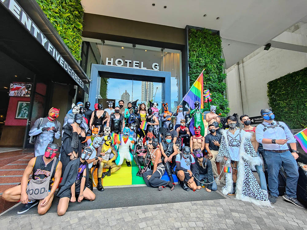 Pride Month ชัชชาติ ร่วมขบวนไพรด์พาเหรด พร้อมหนุนร่าง พ.ร.บ.สมรสเท่าเทียม