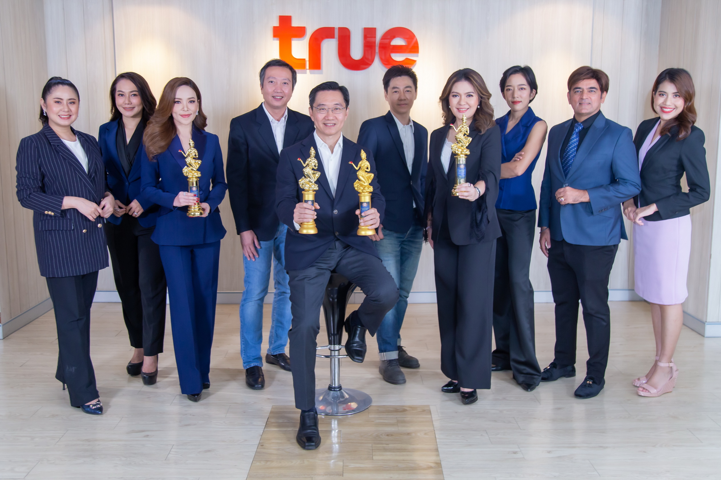 TNN และ ทรูโฟร์ยู คว้า 4 รางวัล มณีเมขลา ครั้งที่ 3 ประจำปี 2565 TNN และ ทรูโฟร์ยู คว้า 4 รางวัล มณีเมขลา ครั้งที่ 3 ประจำปี 2565