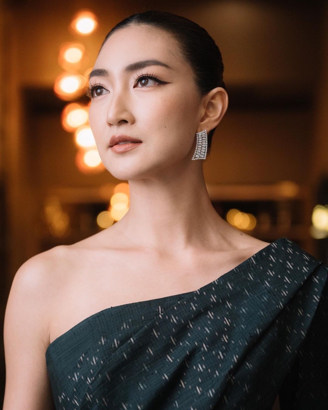 นก สินจัย-แพนเค้ก นางเอกคนแรกและคนสุดท้ายของหม่อมน้อย (มีคลิป)