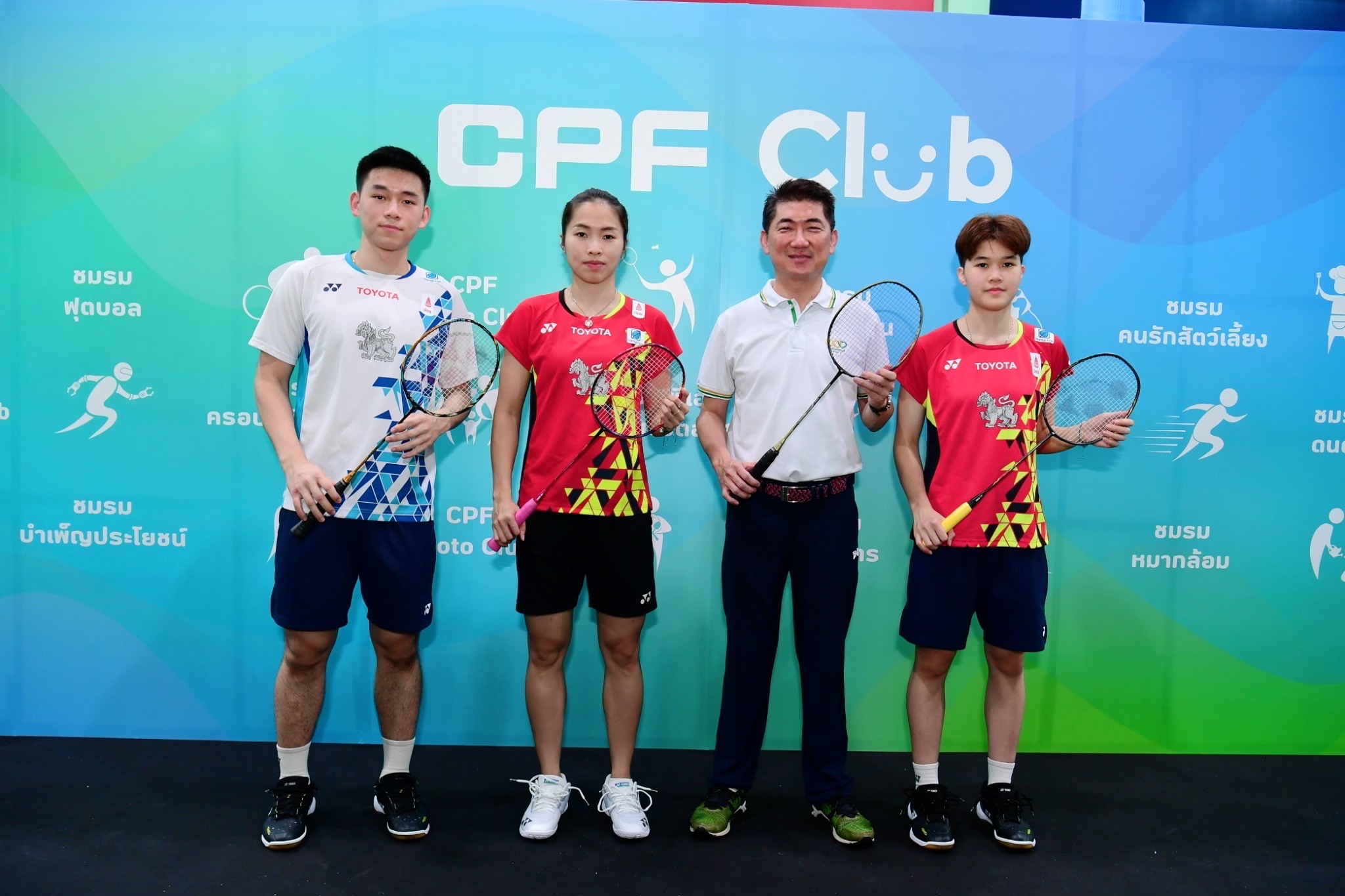 CPF เปิดตัว ชมรมพนักงาน ประเดิมศึกลูกขนไก่คู่หยุดโลก เมย์ รัชนก - CEO ประสิทธิ์