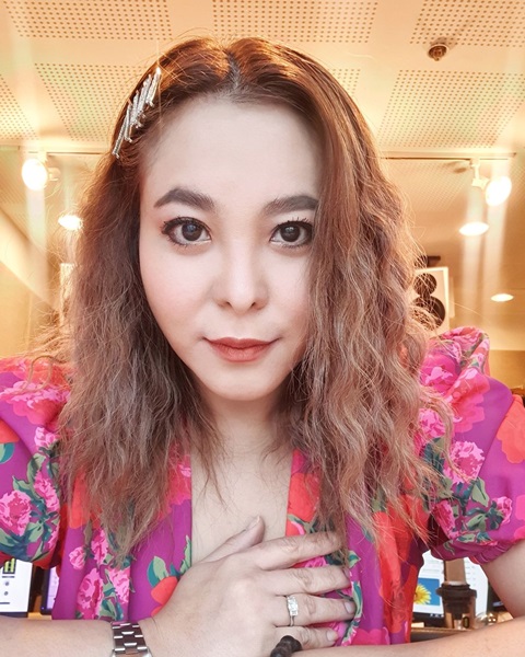 อ๋อง-ดาด้า ถึงกับต้องเบรกกลางรายการ!! ขอชี้แจงประเด็น บุ๊คโกะ อ๋อง-ดาด้า ถึงกับต้องเบรกกลางรายการ!! ขอชี้แจงประเด็น บุ๊คโกะ