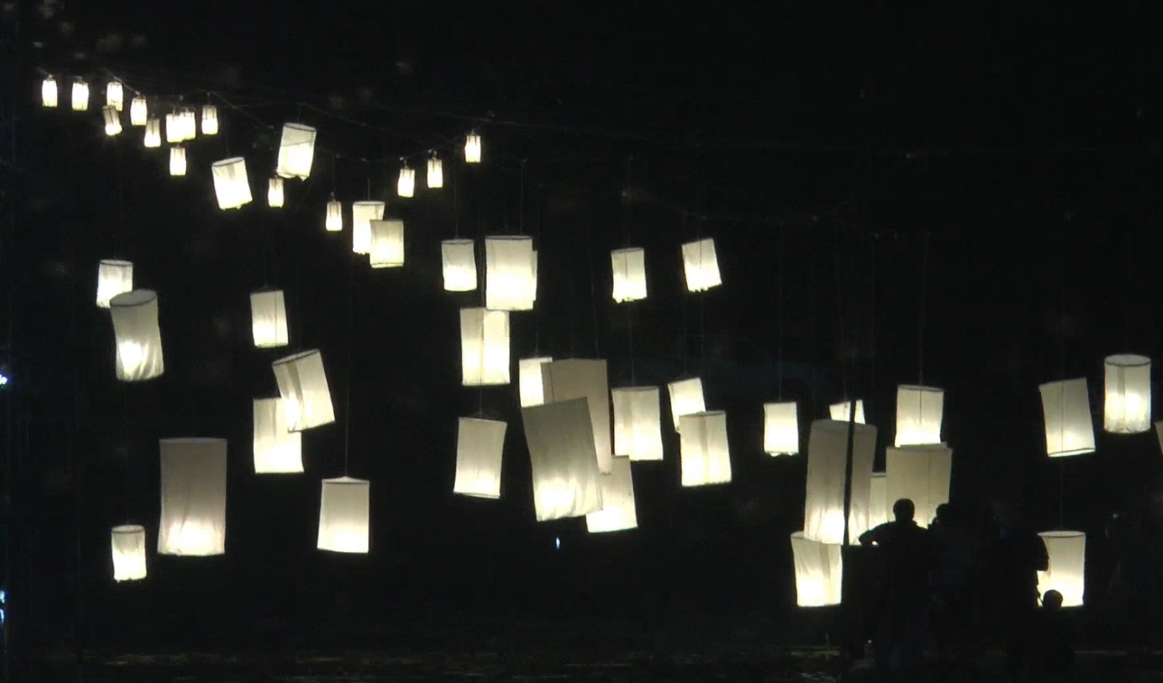 ลอยกระทง 2565 เปิดภาพประเพณี “ยี่เป็งเชียงใหม่” งดงามแบบฉบับล้านนา ลอยกระทง 2565 เปิดภาพประเพณี “ยี่เป็งเชียงใหม่” งดงามแบบฉบับล้านนา