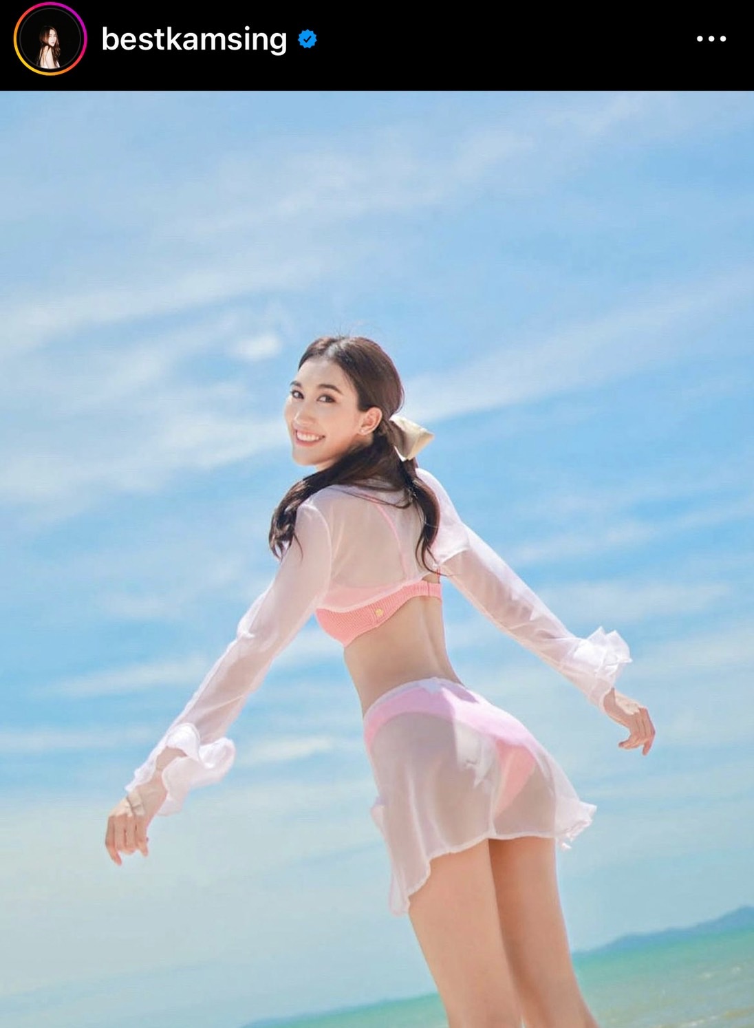 เบสท์ รักษ์วนีย์ โสดแล้วแซ่บ จัดรัวๆ โชว์ชุดว่ายน้ำ เซ็กซี่เต็ม 10 ไม่