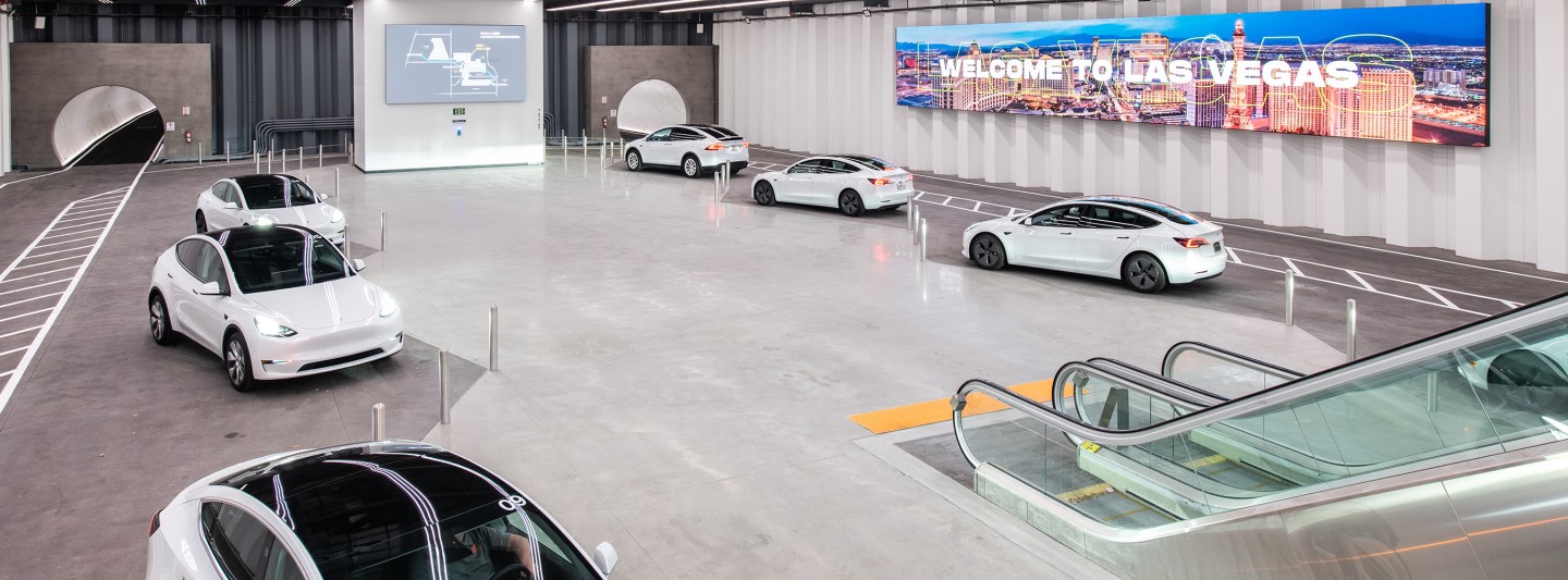 อุโมงค์ของ Elon Musk เปิดใช้งานแล้ว !!