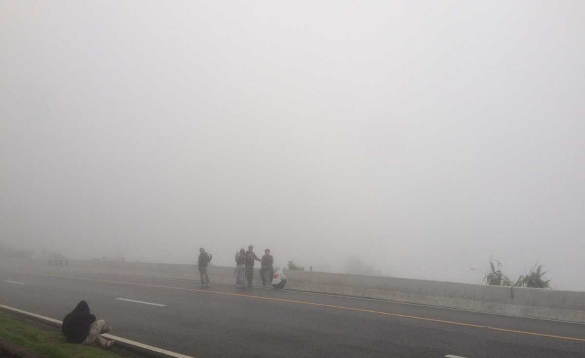 หนาวรับไอฝนดอยอินทนนท์ 12 องศาฯ หนาวรับไอฝนดอยอินทนนท์ 12 องศาฯ