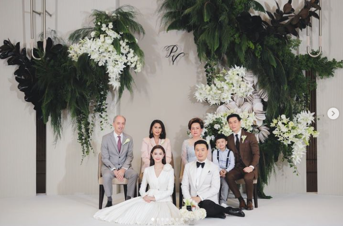 รักสุกงอม แพทริเซีย – โน้ต” ฉลองมงคลสมรสสุดโรแมนติก (มีคลิป) รักสุกงอม แพทริเซีย – โน้ต” ฉลองมงคลสมรสสุดโรแมนติก (มีคลิป)