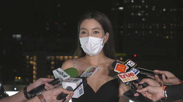  “วุ้นเส้น” ไม่หวั่นเจอกระแสดราม่าแจกกล่องสุ่ม (มีคลิป)