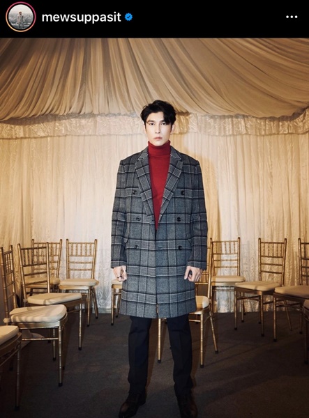 มิว ศุภศิษฏ์ ปลื้ม แอนชิลีเป็นนางเอกเอ็มวี แย้มวางแพลนมีคอนเสิร์ตปีหน้า มิว ศุภศิษฏ์ ปลื้ม แอนชิลีเป็นนางเอกเอ็มวี แย้มวางแพลนมีคอนเสิร์ตปีหน้า