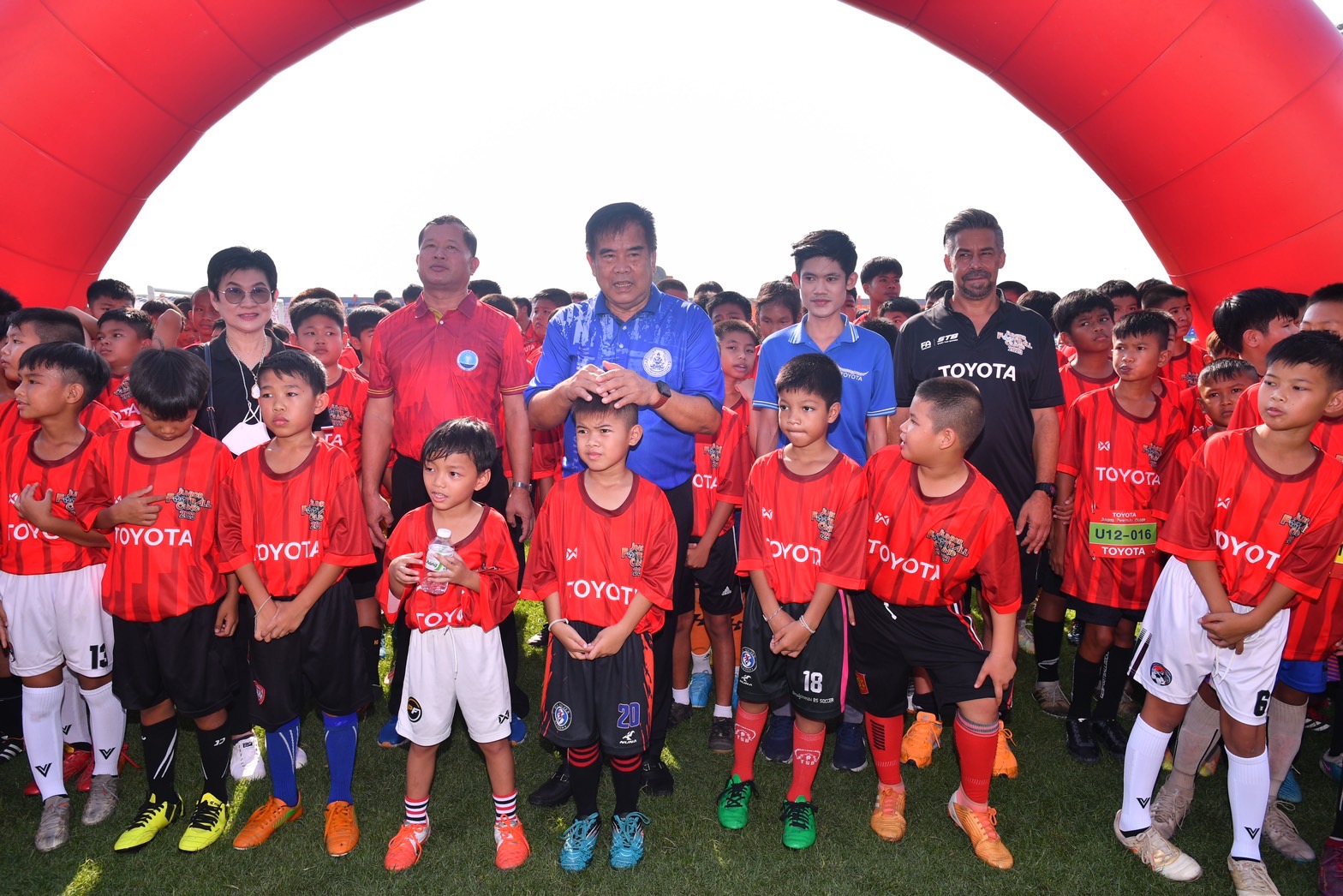 'โตโยต้าจูเนียร์ฟุตบอลคลินิก' สนาม4 บุกสุโขทัยได้เยาวชนฝีเท้าดีเพิ่มเติม