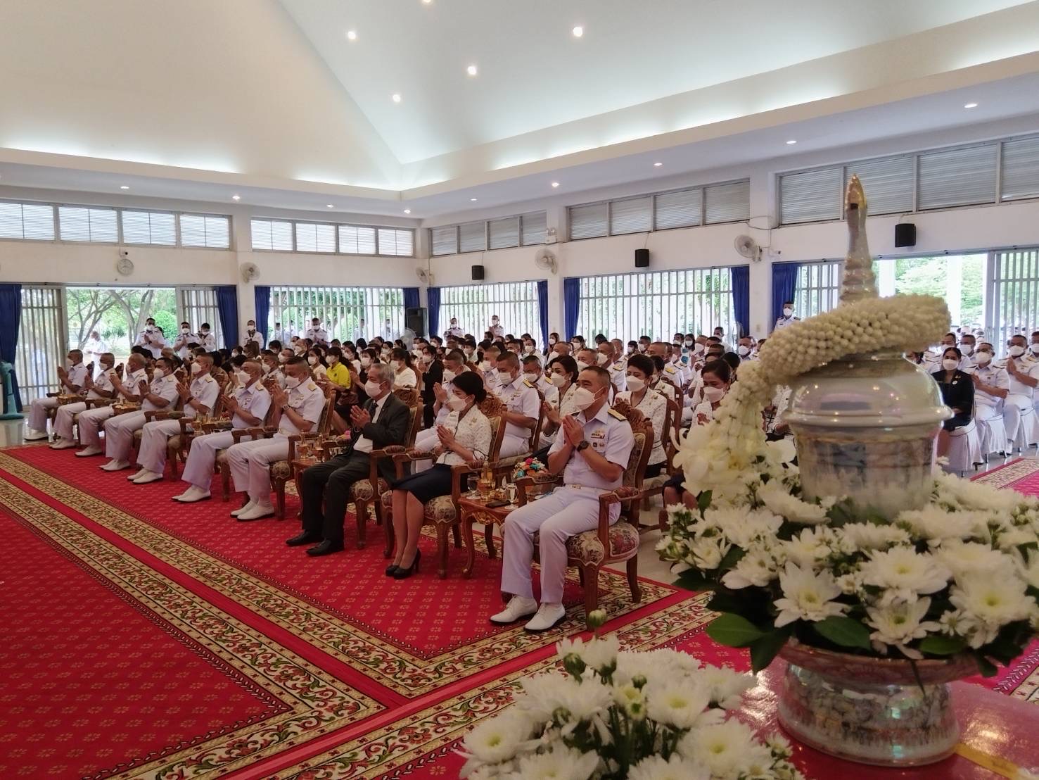 ผบ.ทร.ทำบุญครบ 100 วัน กำลังพลที่เสียชีวิตจากเรือหลวงสุโขทัยอับปาง ผบ.ทร.ทำบุญครบ 100 วัน กำลังพลที่เสียชีวิตจากเรือหลวงสุโขทัยอับปาง