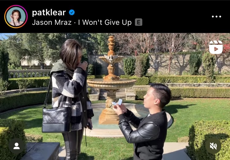 แพท วงKLEAR เปิดโมเมนต์โดนคุกเข่าขอแต่งงาน ก่อนเข้าพิธีวิวาห์