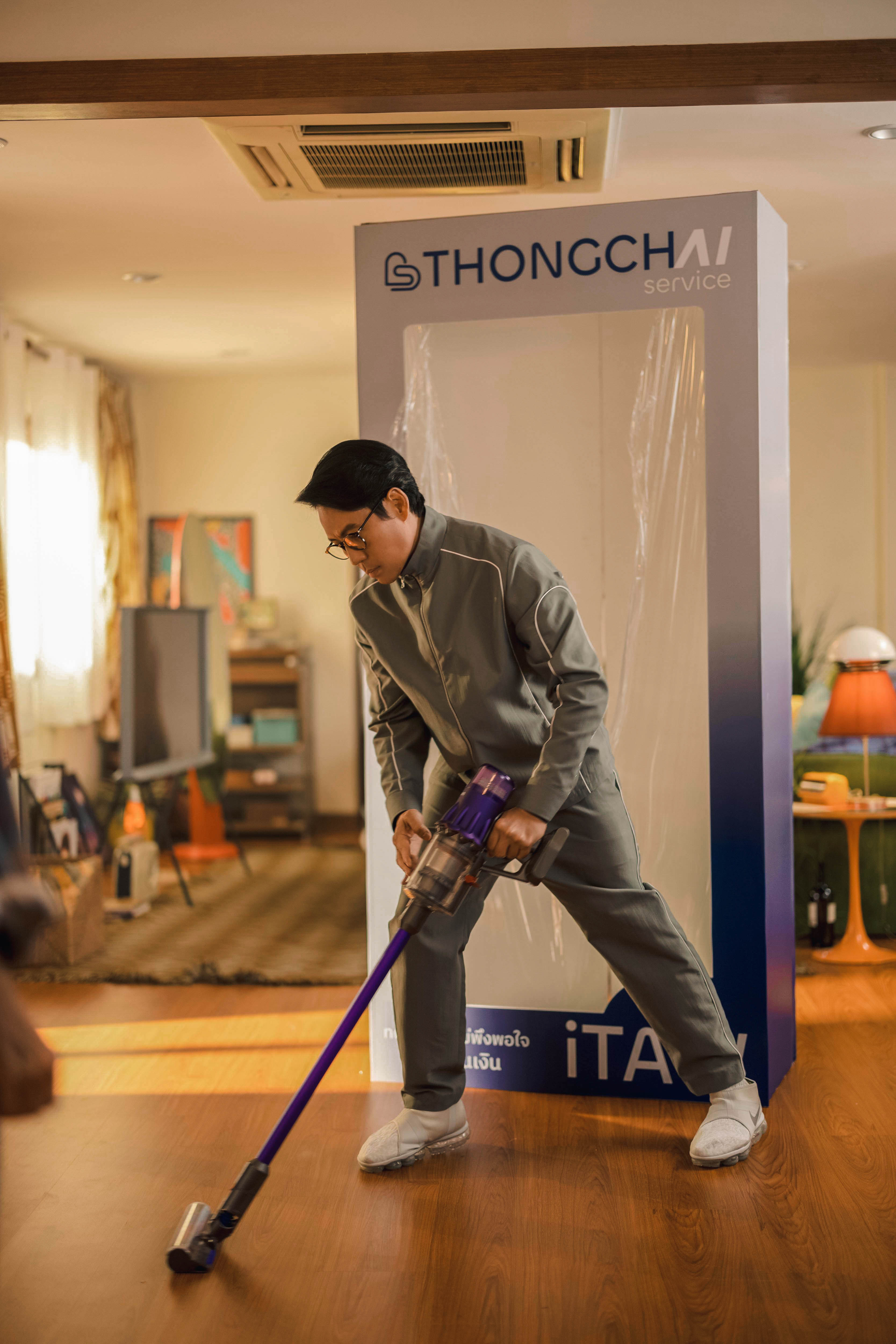 2 ซุปตาร์เมืองไทย “เบิร์ด ธงไชย” ควงคู่ “อั้ม-พัชราภา” ทดลองเข้าหอครั้งแรก! 2 ซุปตาร์เมืองไทย “เบิร์ด ธงไชย” ควงคู่ “อั้ม-พัชราภา” ทดลองเข้าหอครั้งแรก!