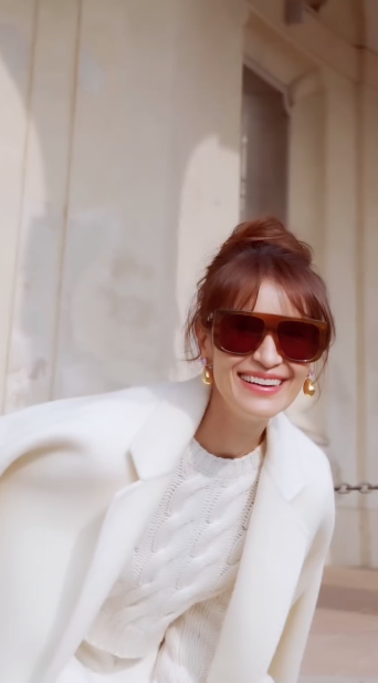 หลบให้แม่เดิน!! ส่องลุค 'แอน ทองประสม' ชมแฟชั่นโชว์ 'Max Mara' ที่มิลาน