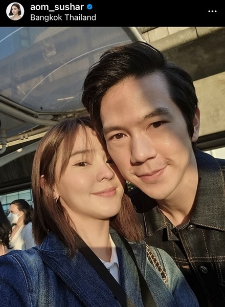 ออม สุชาร์ ปล่อยช็อตหวาน แอมป์ พิธาน ต้อนรับวันเด็ก ออม สุชาร์ ปล่อยช็อตหวาน แอมป์ พิธาน ต้อนรับวันเด็ก