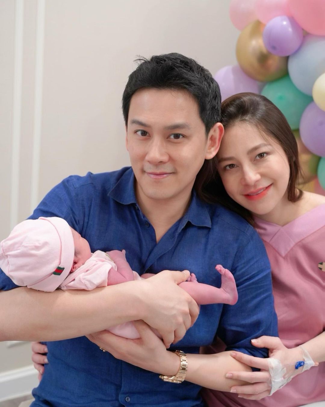 ฟลุค - นาตาลี เผยภาพน่ายินดี ต้อนรับลูกสาว ลืมตาดูโลก ฟลุค - นาตาลี เผยภาพน่ายินดี ต้อนรับลูกสาว ลืมตาดูโลก