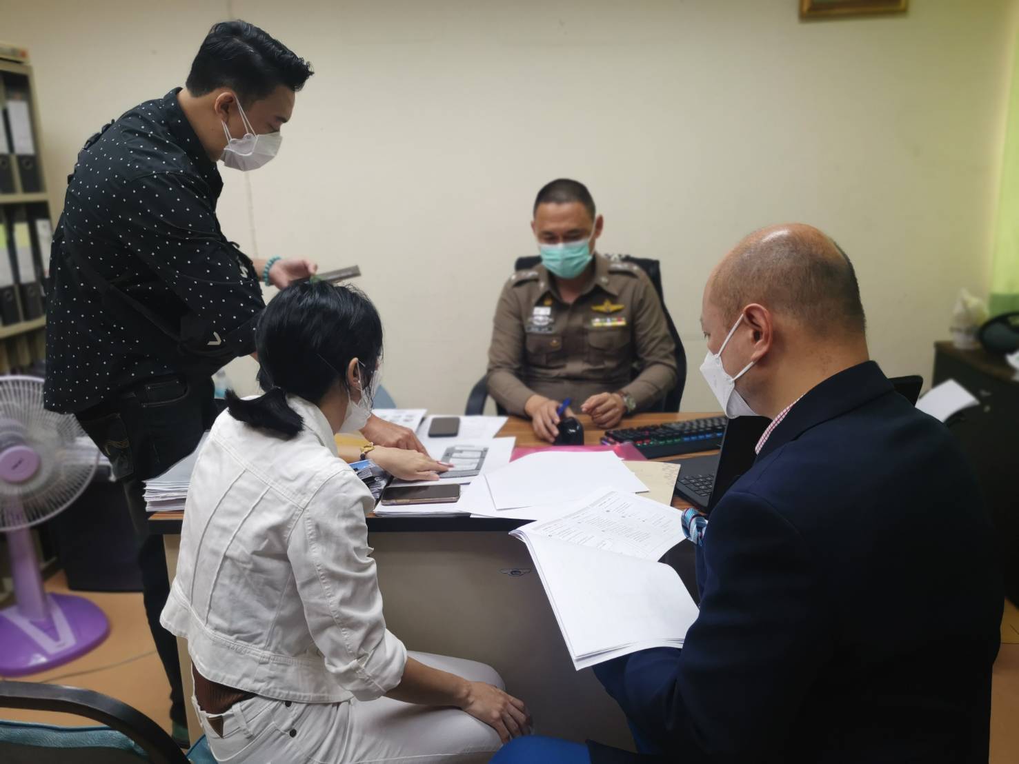 เอาผิด!! อดีตผู้จัดการ เฟี้ยว์ฟ้าว เรียกค่าเสียหาย 7 หลัก