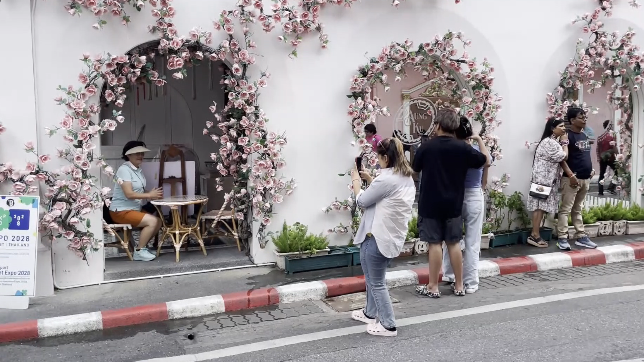 ซอยรมณีย์ ย่านเมืองเก่าภูเก็ตติดอันดับถนนสวยที่สุดในโลก 