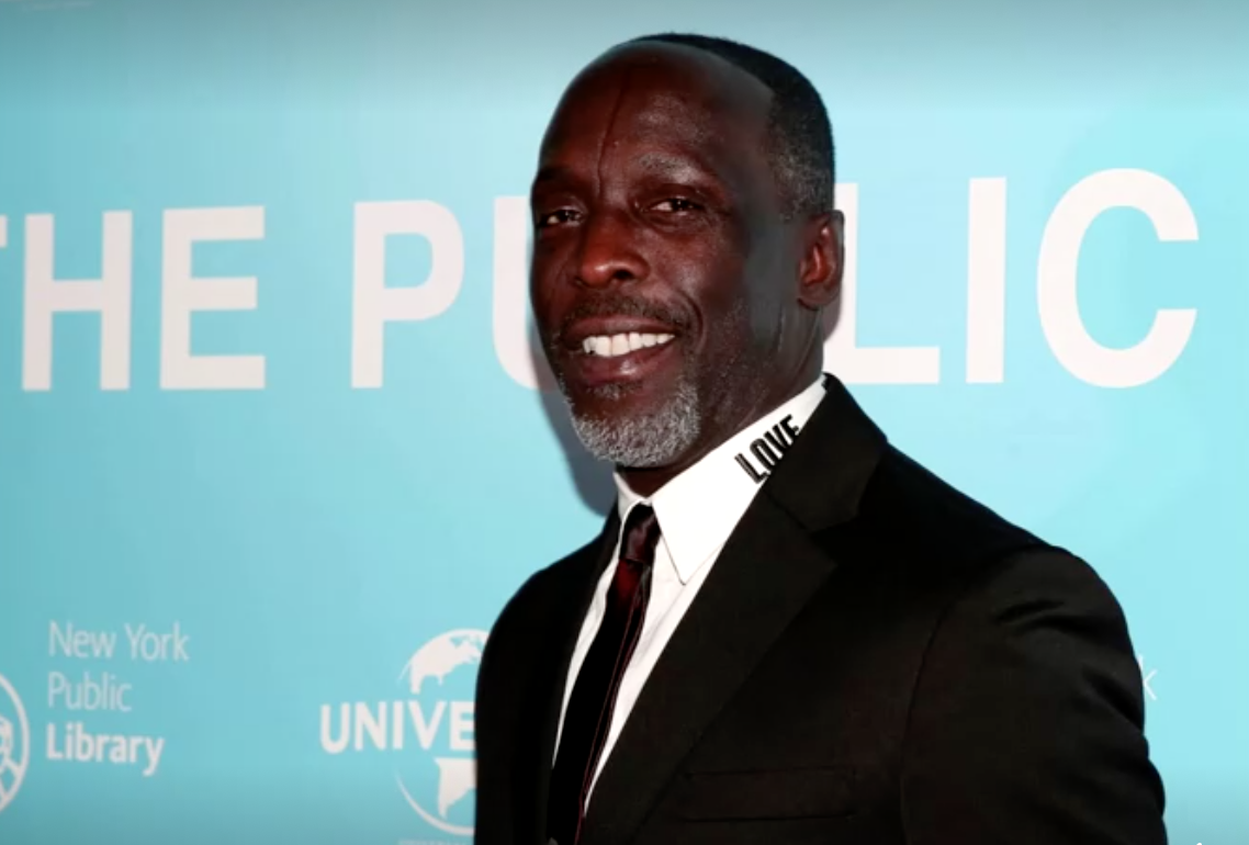 สลด! พบร่างดาราทีวีซีรีส์สหรัฐฯเรื่อง The Wire เสียชีวิตในอพาร์ทเม้นต์ สลด! พบร่างดาราทีวีซีรีส์สหรัฐฯเรื่อง The Wire เสียชีวิตในอพาร์ทเม้นต์