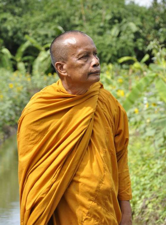 พระพยอม เตือน!! ผกก. นิมนต์ 2 พส. เล่นหนัง ระวังประสบหายนะ พระพยอม เตือน!! ผกก. นิมนต์ 2 พส. เล่นหนัง ระวังประสบหายนะ