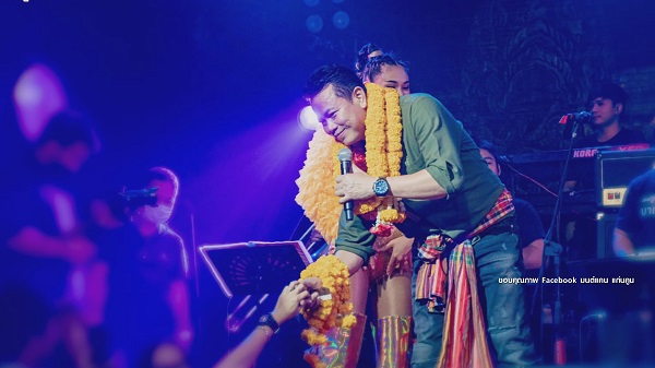 คำขอบคุณของ “มนต์แคน” ที่คว้าอันดับ 1 ยูทูบไทย 3 ปีซ้อน   (มีคลิป)