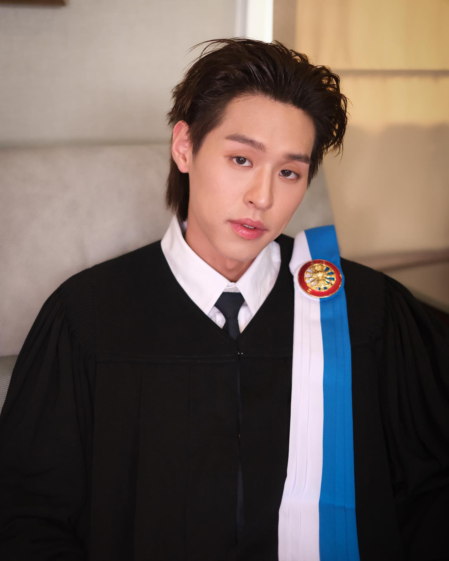 แสดงความยินดี บิวกิ้น พุฒิพงศ์ เผยภาพชุดครุย เรียนจบด้วยเกียรตินิยมอันดับ 2