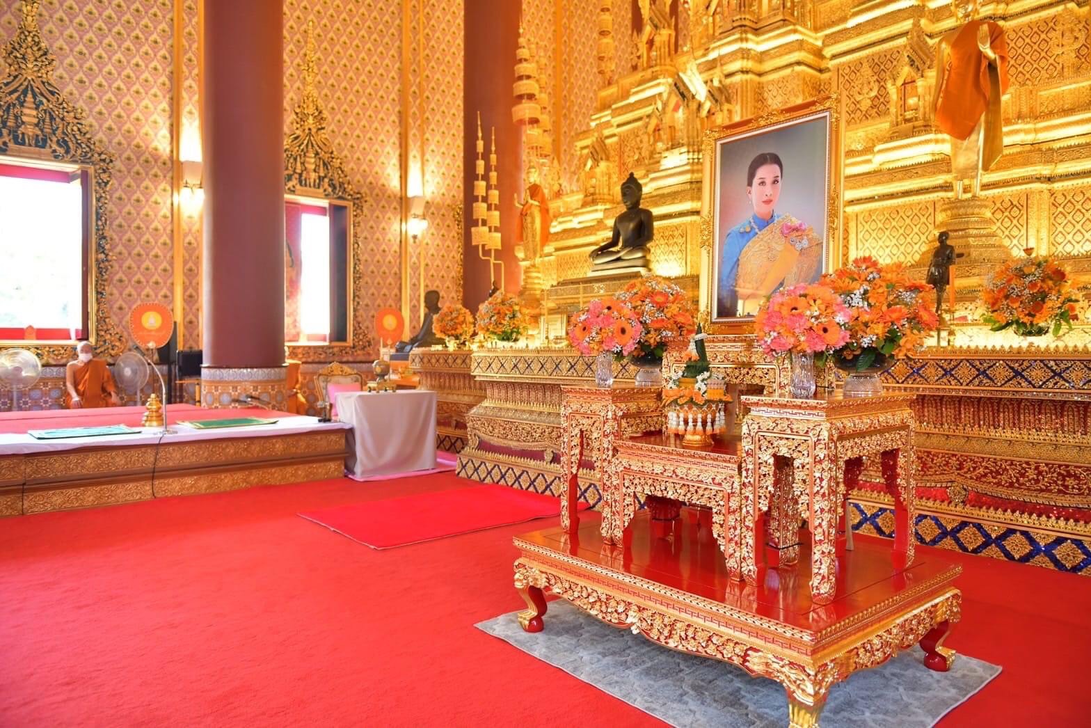 มูลนิธิอาสาเพื่อนพึ่ง(ภาฯ)ยามยาก จัดพิธีสวดถวายพระพรชัยมงคล