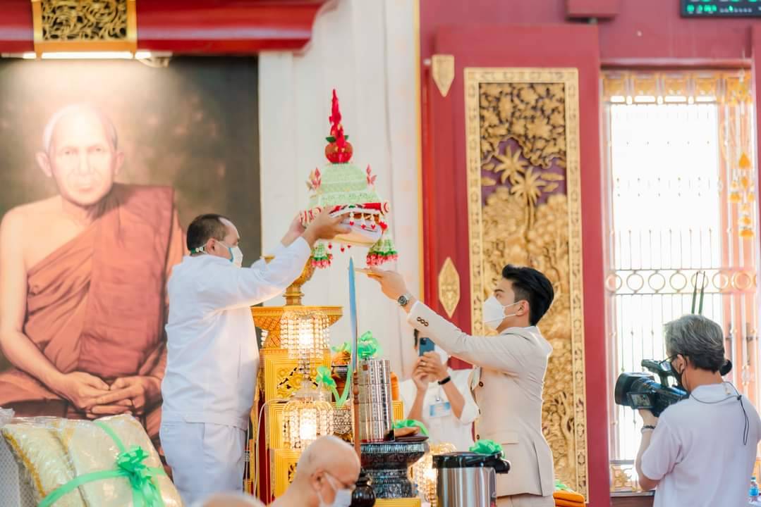 คนบันเทิง ร่วมทอดกฐิน ทำบุญครั้งใหญ่ประจำปี 2564 คนบันเทิง ร่วมทอดกฐิน ทำบุญครั้งใหญ่ประจำปี 2564