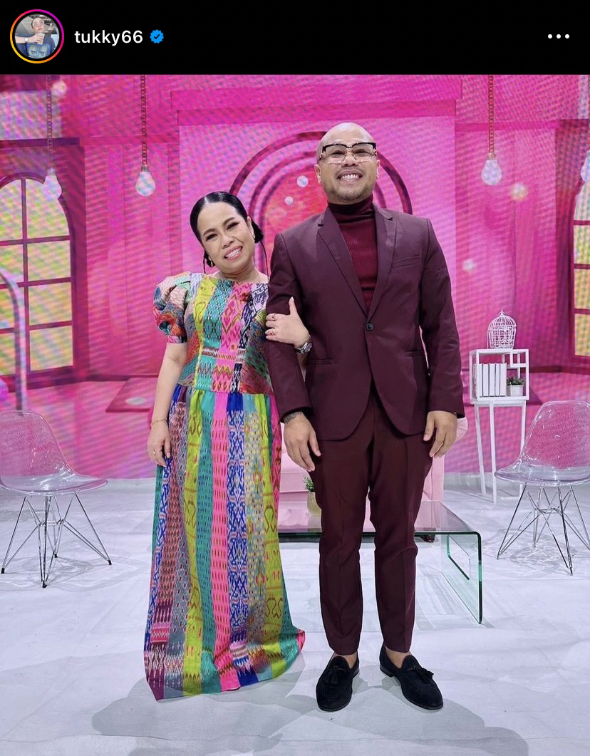 ตุ๊กกี้ ออกรถหรู ทำชาวเน็ตแห่ส่องป้ายทะเบียน!