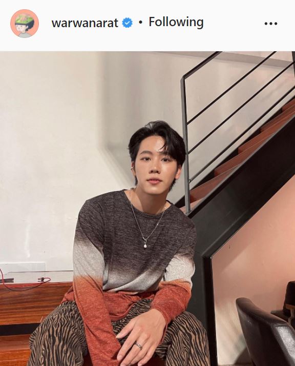 วอร์ เปิดช่องยูทูปและเพจเฟซบุ๊กอย่างเป็นทางการ ด้านเหล่าแฟนคลับดีใจ ทำ #warwanarat ติดเทรนด์ทวิตเตอร์