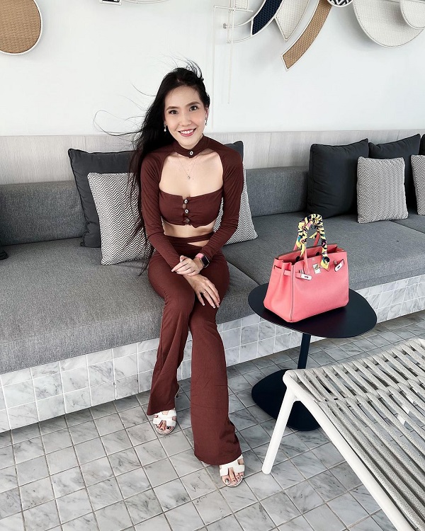 “บอลลูน” แจงเหตุน้ำหนักลดฮวบ โต้เป็นโรคคลั่งผอม (มีคลิป) “บอลลูน” แจงเหตุน้ำหนักลดฮวบ โต้เป็นโรคคลั่งผอม (มีคลิป)