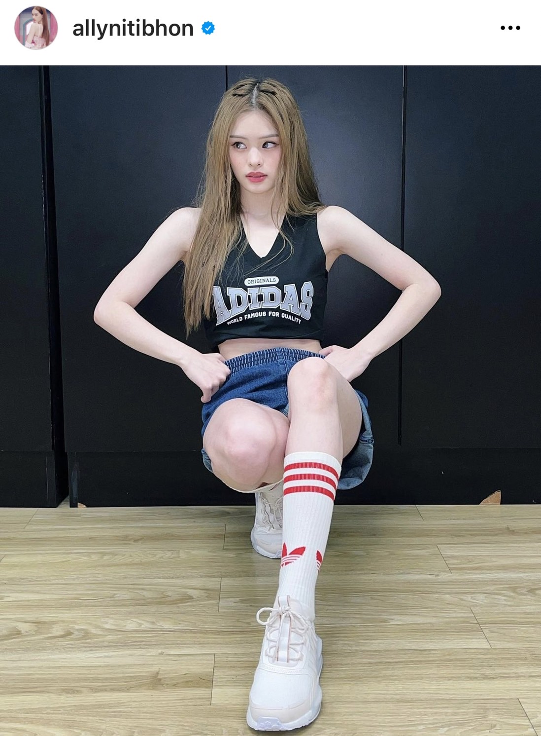 ปังไม่หยุด!! แอลลี่ ขึ้นป้ายบิลบอร์ดยักษ์ ใจกลางไทม์สแควร์ ปังไม่หยุด!! แอลลี่ ขึ้นป้ายบิลบอร์ดยักษ์ ใจกลางไทม์สแควร์