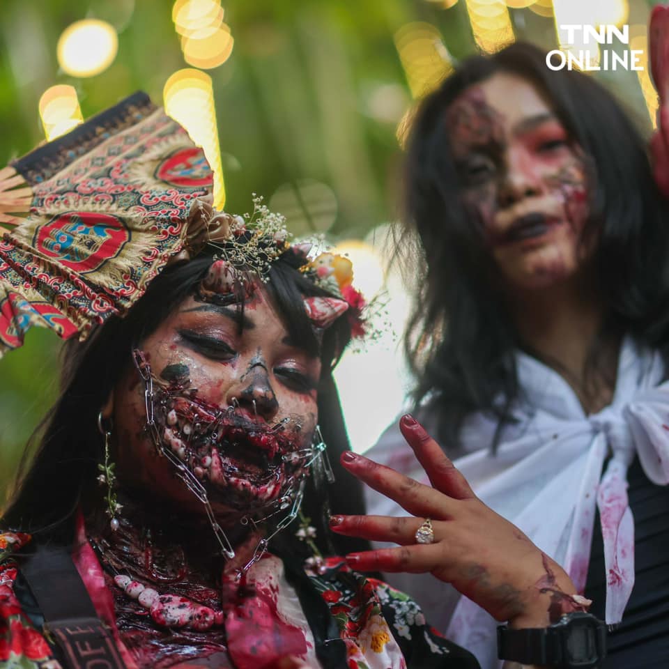 วันฮาโลวีน 2023 ถนนข้าวสารคึกคัก นทท.แต่งชุดแฟนซีจัดเต็มในวันปล่อยผี