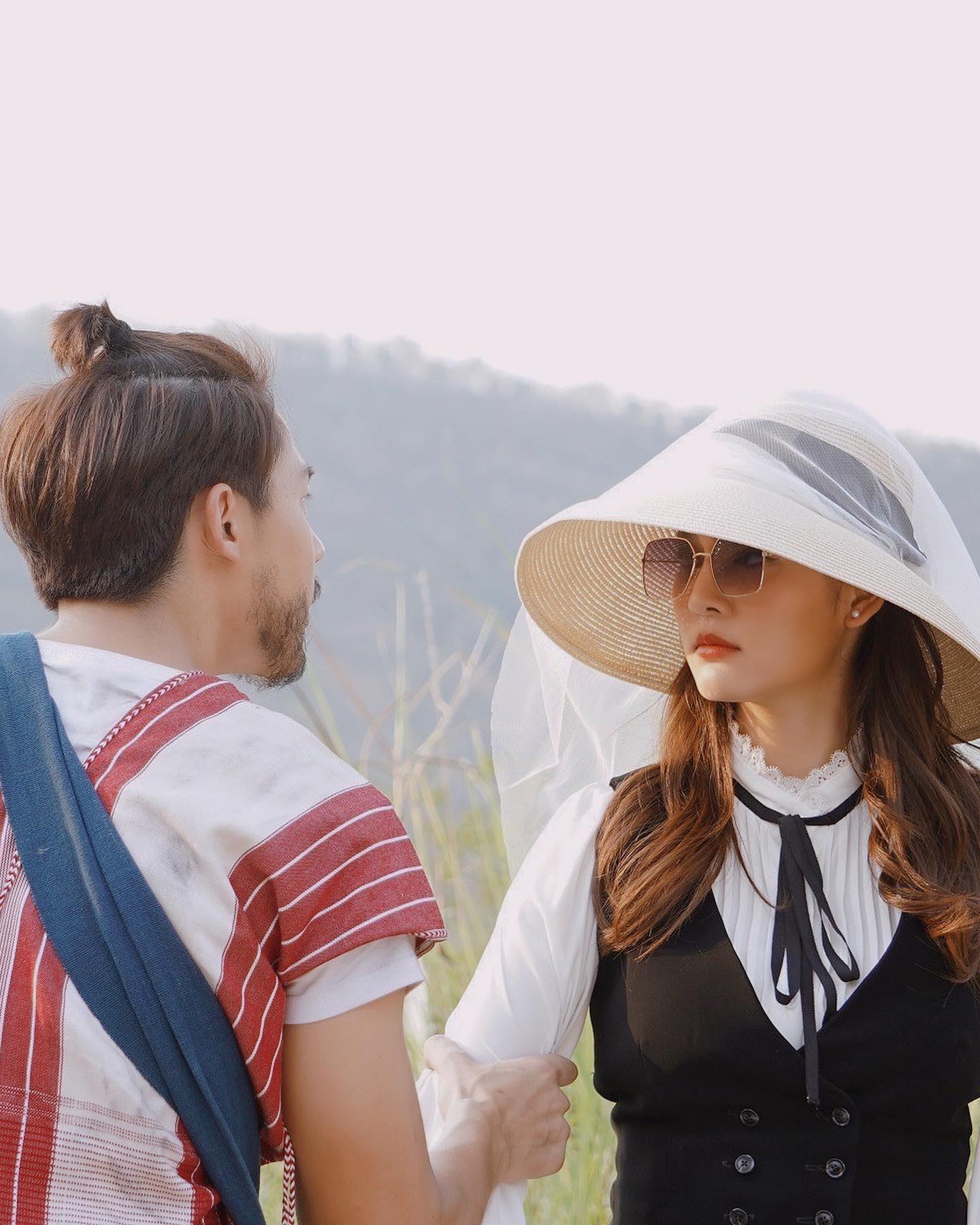 ผู้เขียนชม โบว์ เมลดา สวมบทนางเอก ใต้เงาตะวัน น่ารัก ด้านชาวเน็ตติง ไม่เหมาะกับบท