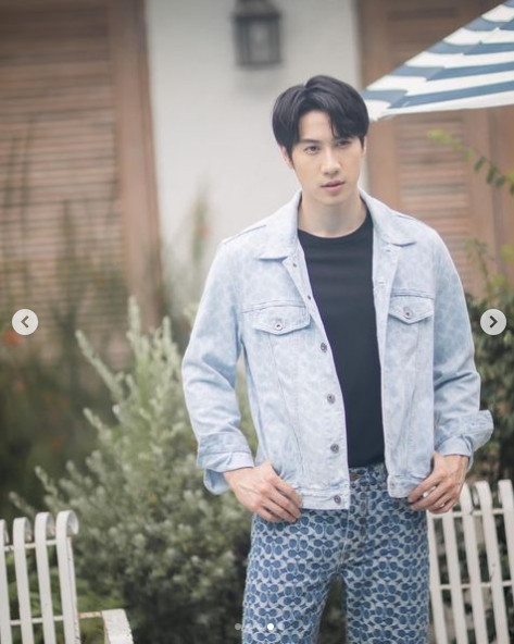 “เปรี้ยว-ไบร์ท” เจอผลกระทบเดินทางทำงานช่วงหน้าฝน (มีคลิป)