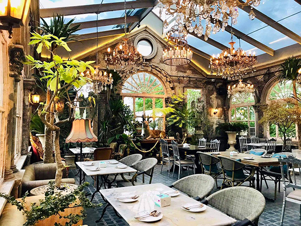 15 คาเฟ่ถ่ายรูปสวยในกรุงเทพฯ ห้ามพลาดไปเช็กอิน