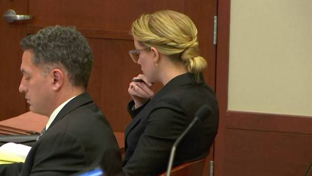 อดีตเอเย่นต์ยืนยัน!! ‘แอมเบอร์ เฮิร์ด’ คบ ‘อีลอน มัสก์’ แต่จะคืนดี ‘จอห์นนี่ เดปป์’ ด้วย อดีตเอเย่นต์ยืนยัน!! ‘แอมเบอร์ เฮิร์ด’ คบ ‘อีลอน มัสก์’ แต่จะคืนดี ‘จอห์นนี่ เดปป์’ ด้วย