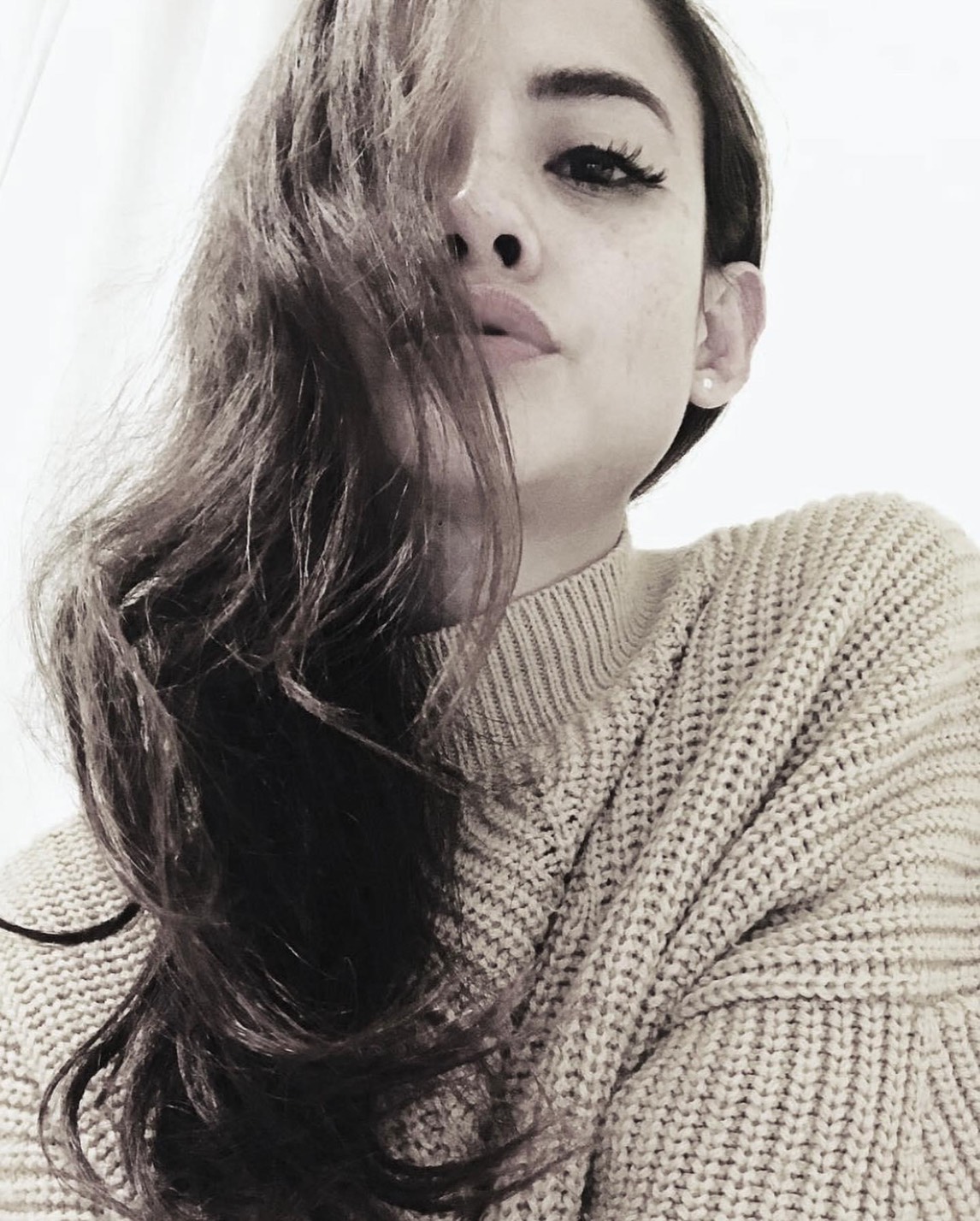 แตงโม-โดนัท เพื่อนดารา อาลัย เจ ไพลิน อดีตนักแสดงยุค 90 จากไปอย่างสงบ แตงโม-โดนัท เพื่อนดารา อาลัย เจ ไพลิน อดีตนักแสดงยุค 90 จากไปอย่างสงบ