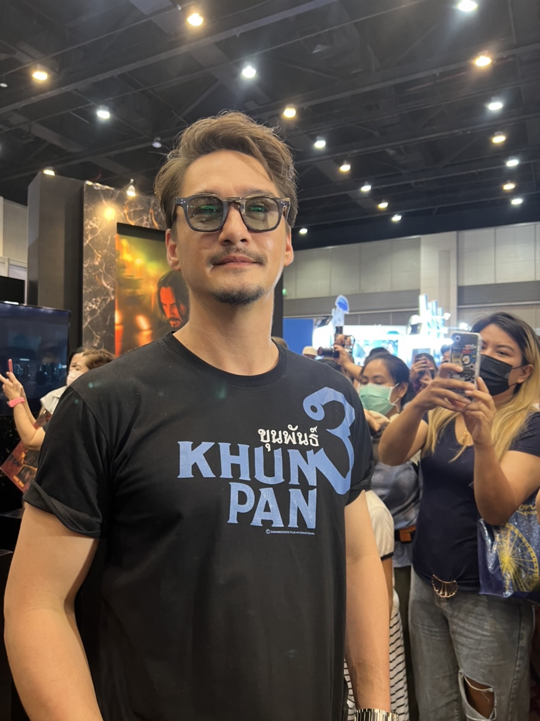 อนันดา เอเวอร์ริ่งแฮม ภูมิใจ ที่ชื่นชมตำนานรักแม่น้ำโขง อนันดา เอเวอร์ริ่งแฮม ภูมิใจ ที่ชื่นชมตำนานรักแม่น้ำโขง