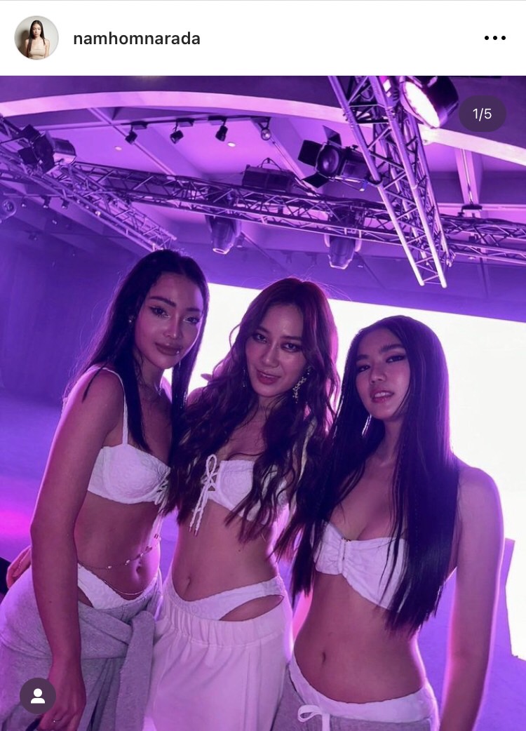 น้ำหอม นารดาเพื่อนสาวของ ก้อย อรัชพร โพสต์สตอรี่แซ่บ รำคาญผู้หญิงคนหนึ่ง แต่ก้อยไม่ให้พูดชื่อ 