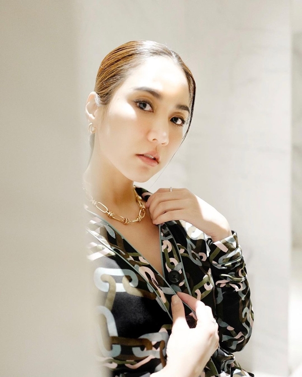จั๊กจั่น อคัมย์สิริ สวนกลับ อดีตผู้จัดการ หลังให้สัมภาษณ์ 15 ปี ไม่เคยคิดร้าย!!