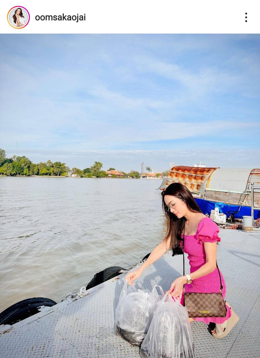 อ๋อม สกาวใจ โพสต์ขอโทษ หลังมีดราม่าปล่อยปลาดุกลงแม่น้ำ อ๋อม สกาวใจ โพสต์ขอโทษ หลังมีดราม่าปล่อยปลาดุกลงแม่น้ำ