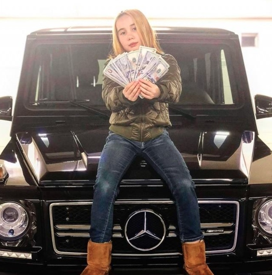 เสียชีวิตแล้ว?!! บัญชี IG ของ 'Lil Tay' แร็ปเปอร์-ยูทูบเบอร์ วัย 14 ปี แจ้งข่าวร้าย เสียชีวิตแล้ว?!! บัญชี IG ของ 'Lil Tay' แร็ปเปอร์-ยูทูบเบอร์ วัย 14 ปี แจ้งข่าวร้าย