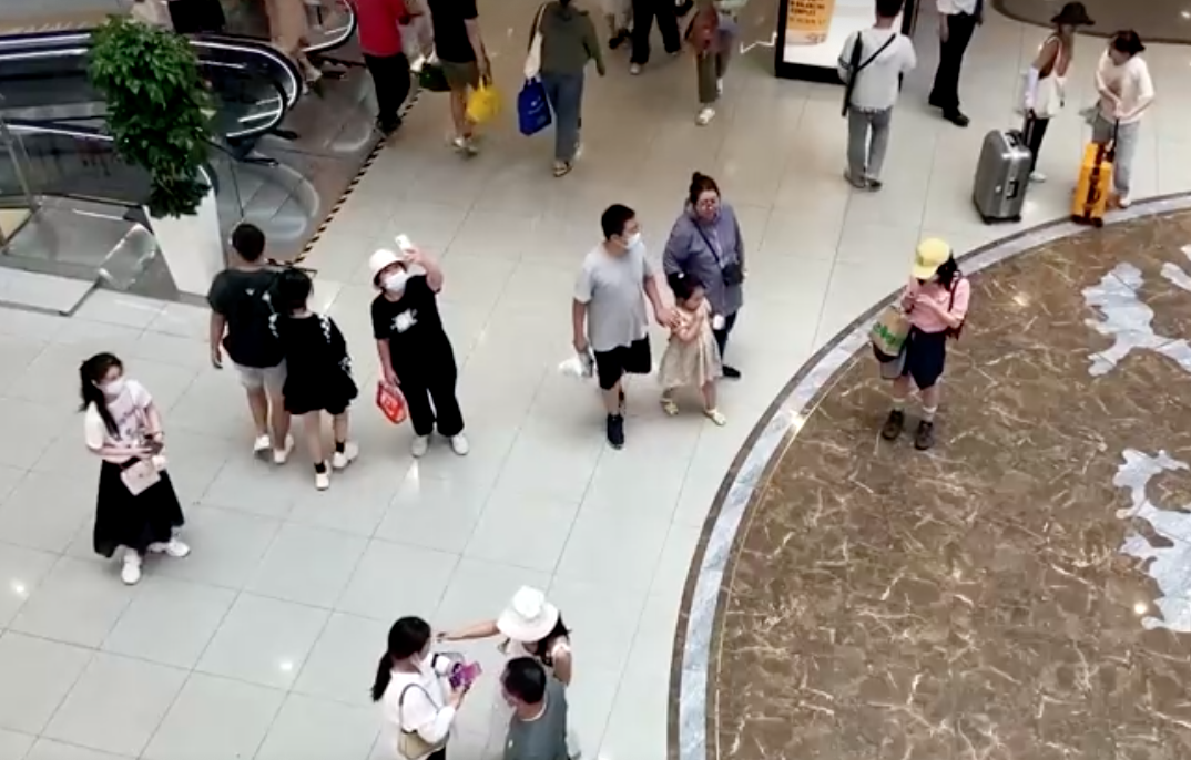 คลื่นความร้อนรุนแรงถล่มปักกิ่ง อุณหภูมิพุ่งสูงสุดในรอบ 20 ปี 