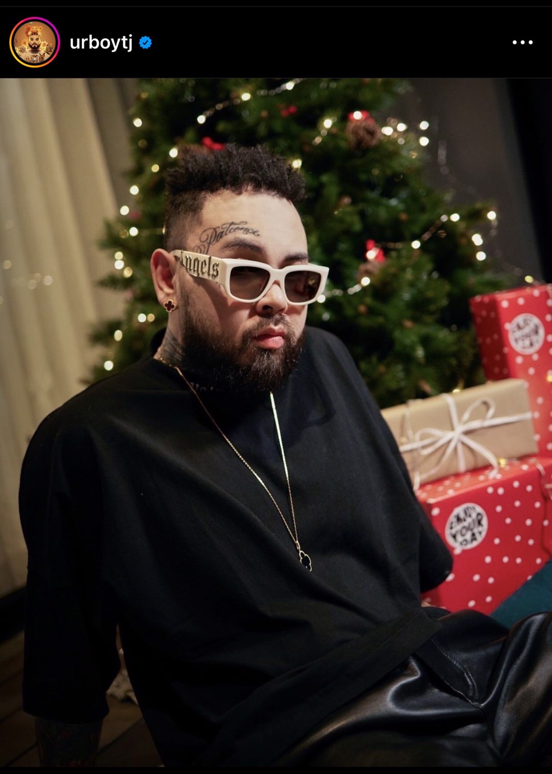 “UrboyTJ” ฟาดกลางเวที! หลังถูกฉีดน้ำใส่หน้าขณะร้องเพลง