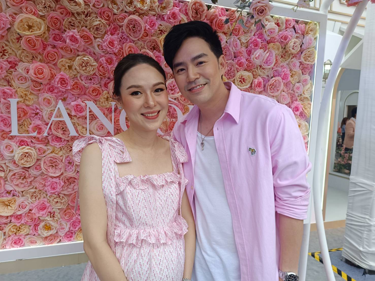 บีม – ออย ควงคู่อัปเดต หลังท้องลูกสาวฝาแฝด 5 เดือน บีม – ออย ควงคู่อัปเดต หลังท้องลูกสาวฝาแฝด 5 เดือน