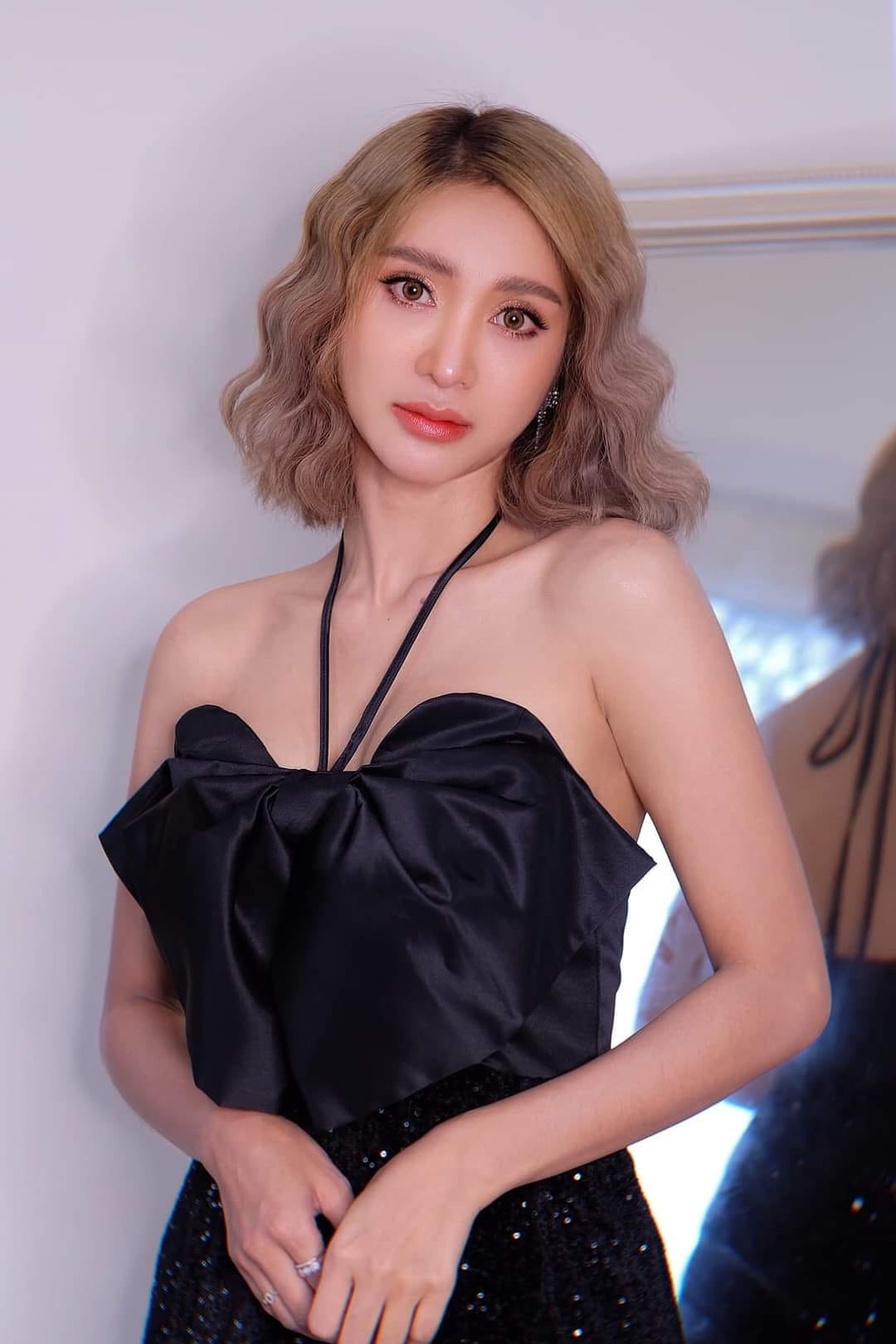 มินดา มีทรัพย์สิน เผยหลัง ถูก พระเอก ฟ. ข่มขู่ ลั่นกลัวทำแบบนี้กับคนอื่นอีก มินดา มีทรัพย์สิน เผยหลัง ถูก พระเอก ฟ. ข่มขู่ ลั่นกลัวทำแบบนี้กับคนอื่นอีก