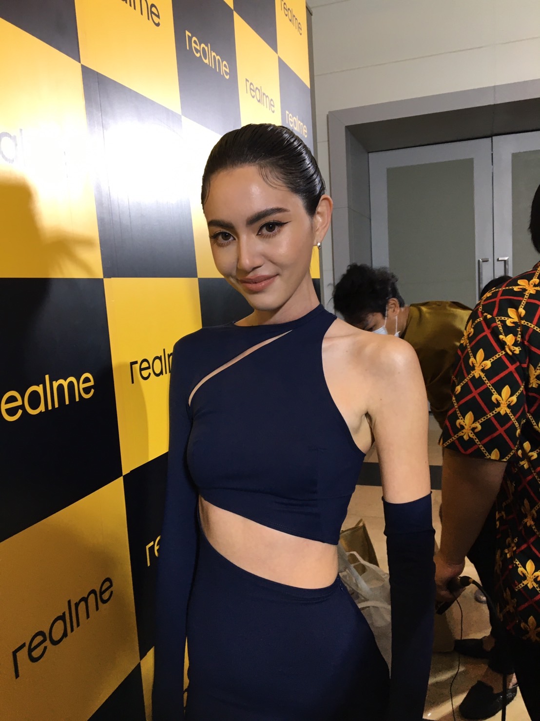 ทุกเวลาของพี่คือหนู ใหม่ ดาวิกา ให้ของขวัญวันเกิด เต๋อ ล่วงหน้าแล้ว 