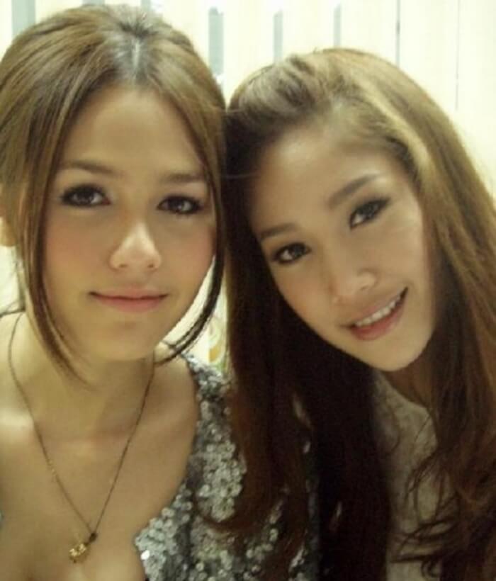 เผยเบื้องหลังงานไว้อาลัย แตงโม เพื่อนสนิท อย่าง ชมพู่ อารยา ส่งทีมการ์ดช่วยงาน เผยเบื้องหลังงานไว้อาลัย แตงโม เพื่อนสนิท อย่าง ชมพู่ อารยา ส่งทีมการ์ดช่วยงาน