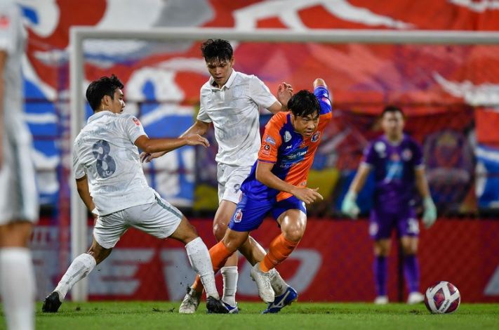 ผลไทยลีก1: ประจวบ-สมุทรปราการ,ชลบุรี-สุพรรณฯ,ราชบุรี-เชียงใหม่ยูฯ,ท่าเรือ-บุรีรัมย์